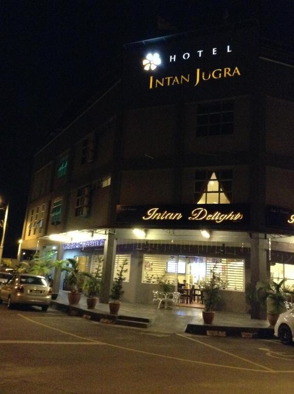 Hotel Intan Jugra บันติง ภายนอก รูปภาพ